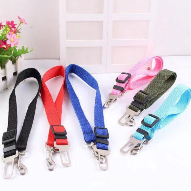 Dog Seatbelt Leash for Car Safety – Adjustable Travel Clip (Black, Pink, Blue, Red)