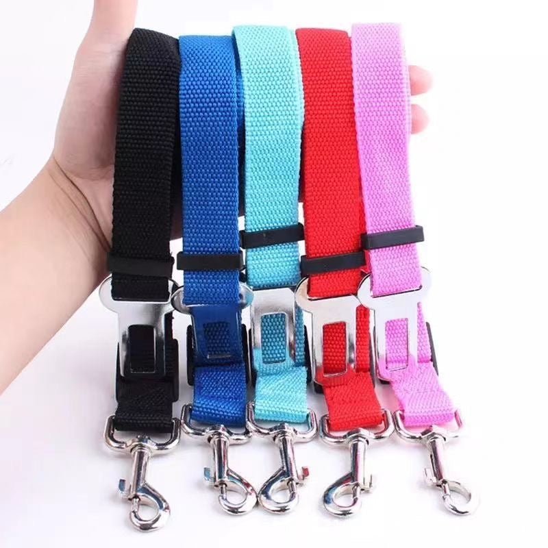 Dog Seatbelt Leash for Car Safety – Adjustable Travel Clip (Black, Pink, Blue, Red)