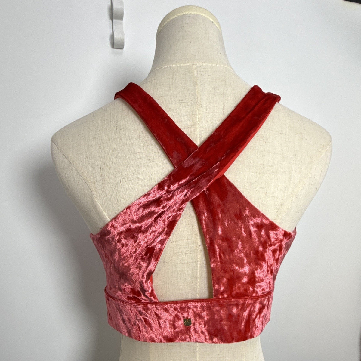 Fabletics Red Velour Crossback Bralette Wireless Pullover Stretch L BA2253700