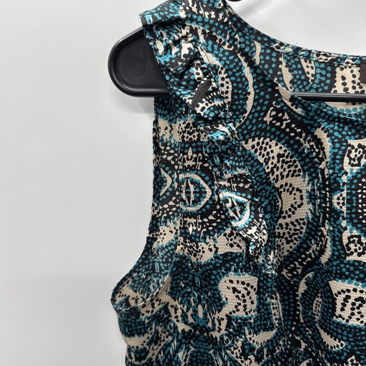 The Limited Women’s Patterned Multicolor Blue Sleeveless Top - Size Medium