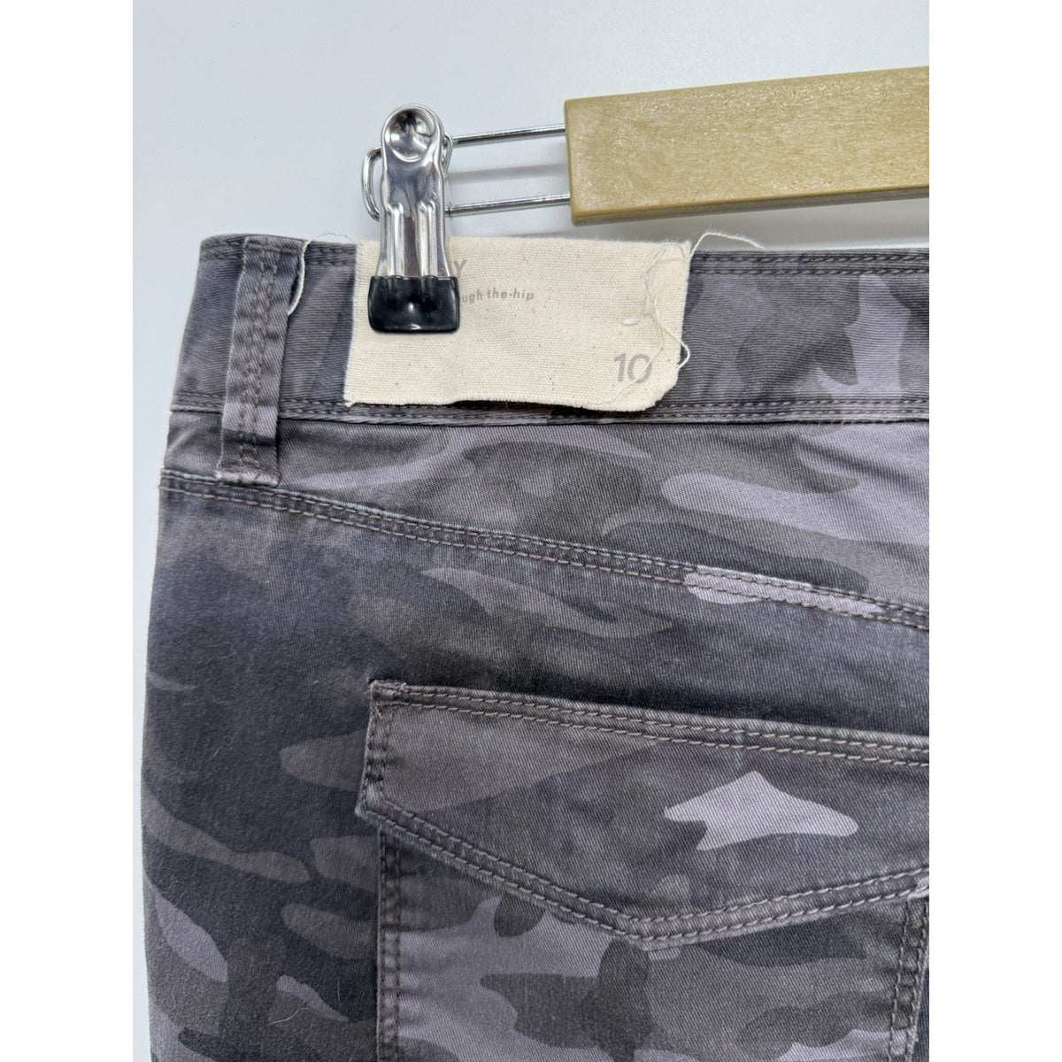 LOFT Women’s Gray Camouflage Skinny Pants Cotton Twill Stretch Mid Rise 29"