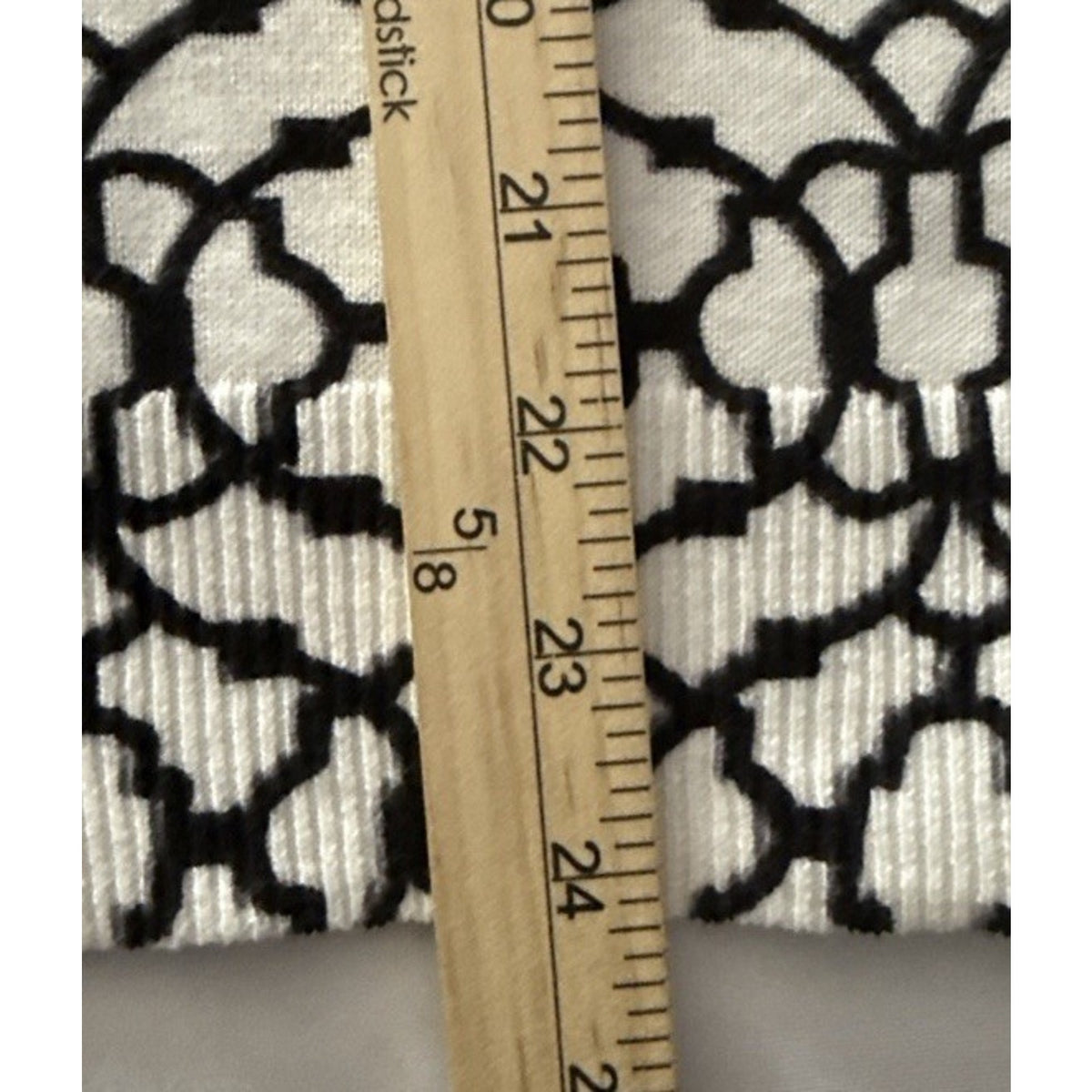 Croft & Barrow Women’s Black White Geometric Cardigan M Cotton Button Front Top