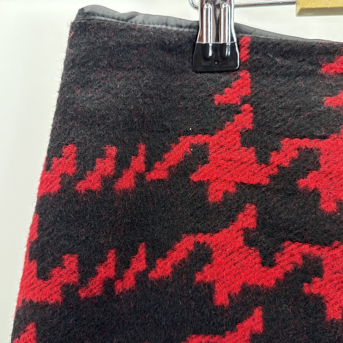 Talbots Womens Houndstooth Wool Blend Pencil Skirt 16 Red Black Plaid