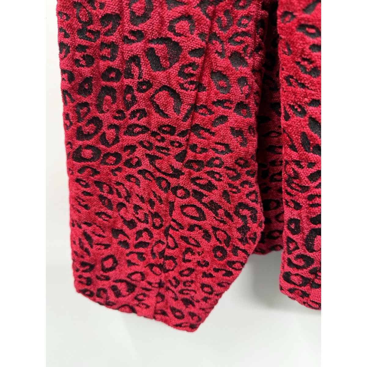 Molly & Maxx Woman 2X Red Black Leopard Print Zip Jacket Textured Plus Size