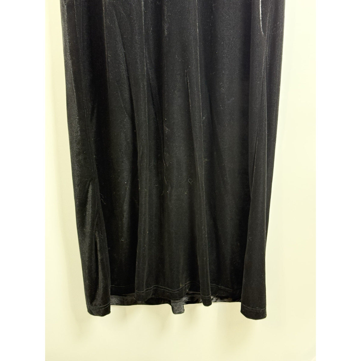 Cervelle Black Velvet Midi Dress Size S Short Sleeve Stretch