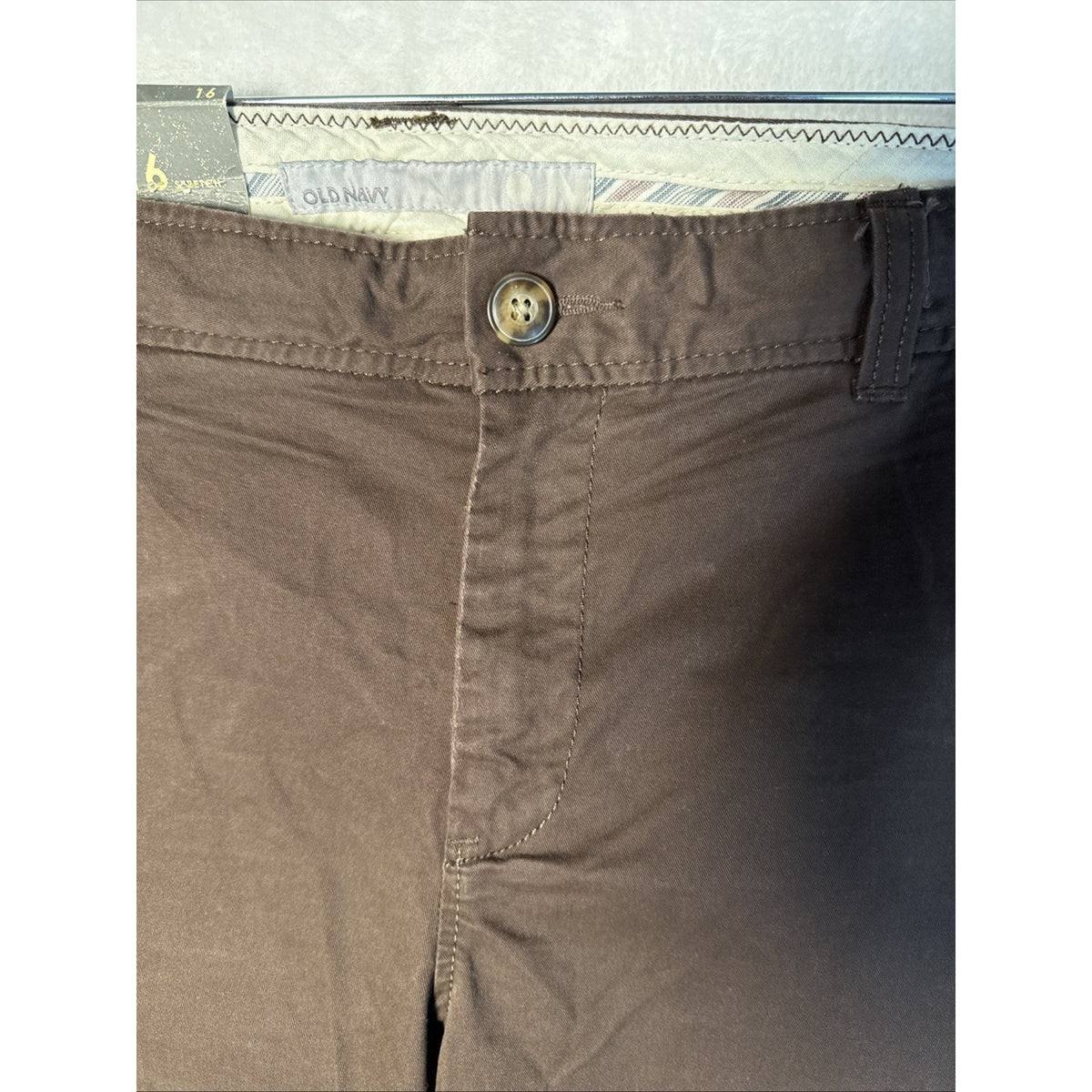 Old Navy Women Perfect Khaki Capris Pants Chocolate Brown Size 16 Casual