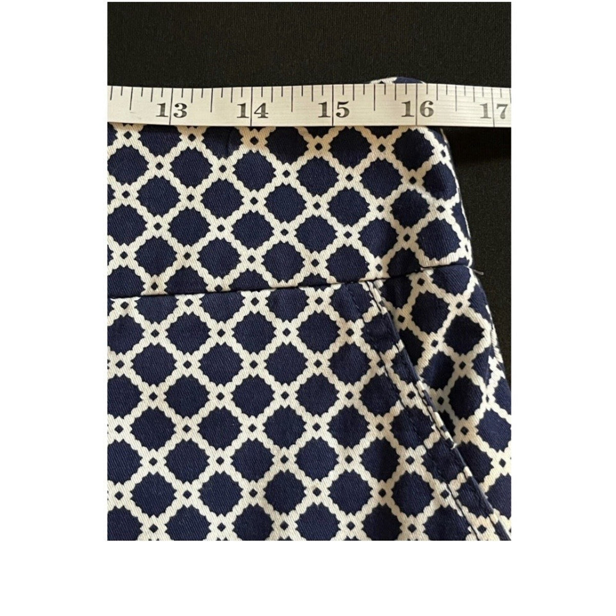 Chadwicks of Boston A Line Skirt Classic Stretch Size 10 Navy Blue White Pockets