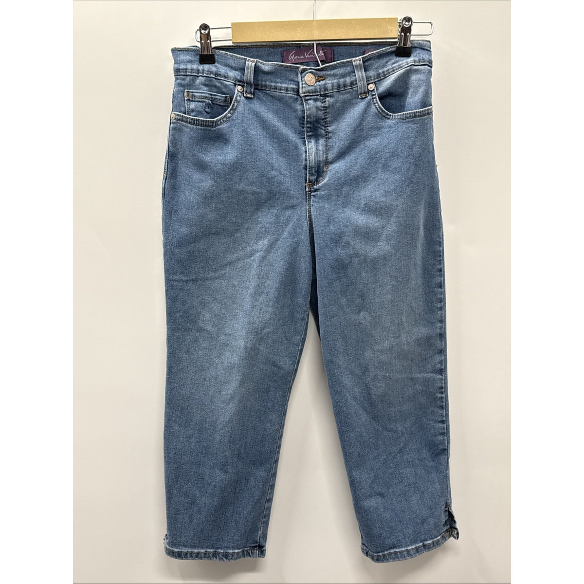 Gloria Vanderbilt Blue Jean Denim Capris Women’s Size 8 Casual Pockets GUC