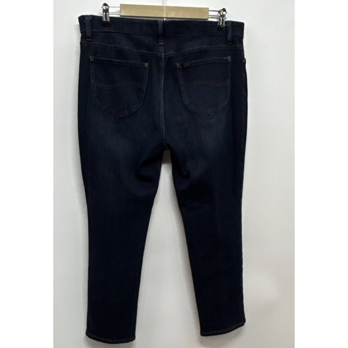 Lee Women’s Slim Fit Mid Rise Straight Leg Stretch Jeans Dark Wash Sz 16 Short