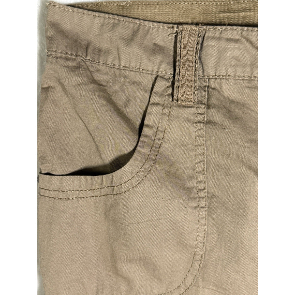 White Stag Women 18 Khaki Cargo Capri Pants Cotton Utility Casual Lightweight