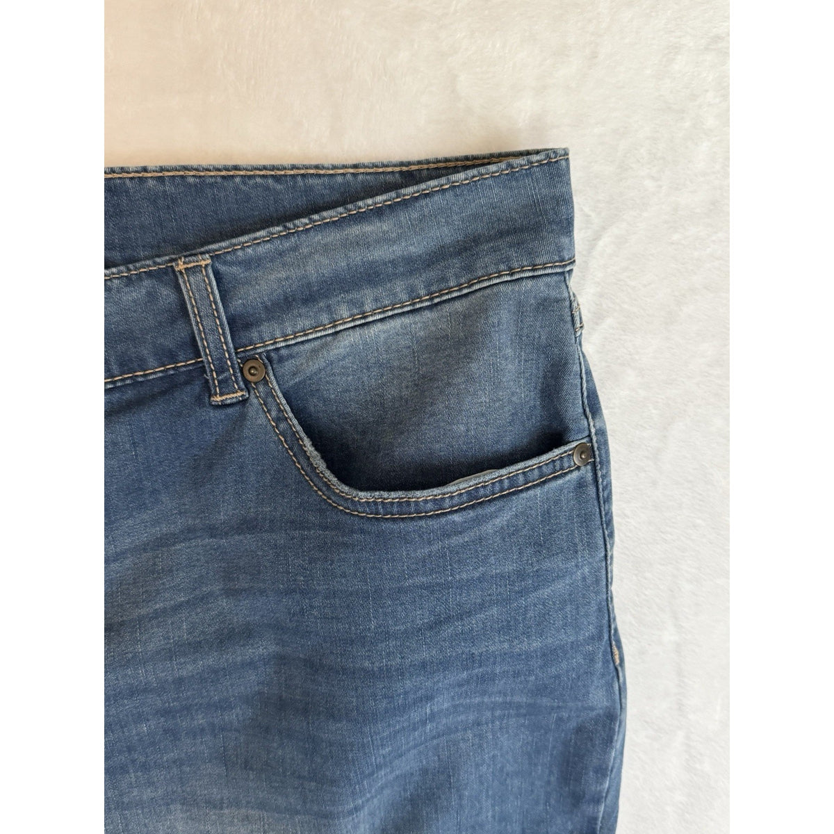 Terra & Sky Jeans Womens 18W Petite Straight Leg Stretch Plus Size Denim NWOT
