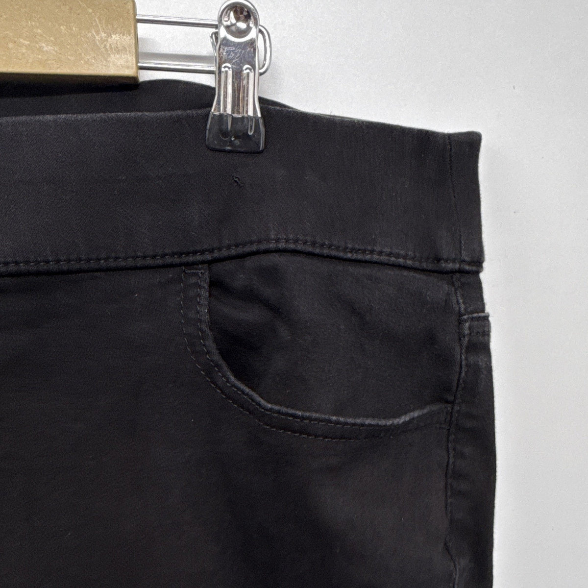 Lane Bryant Women’s Plus Size 22 Black High Rise Stretch Jegging Jeans Pockets