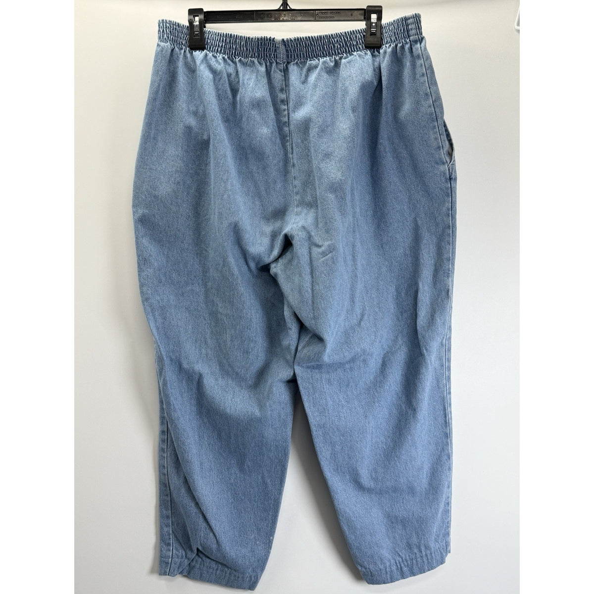 Chic Classic Collection Jeans Womens 18W Petite Pull On Denim Straight Leg Flaw