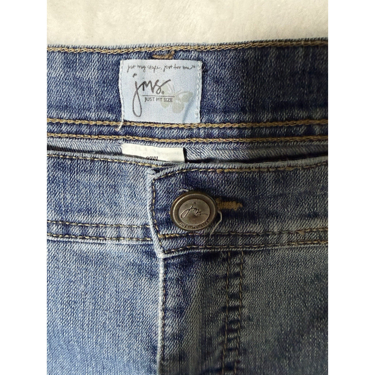 Just My Size Women 22W Blue Havana Wash Stretch High Rise Cropped Jeans