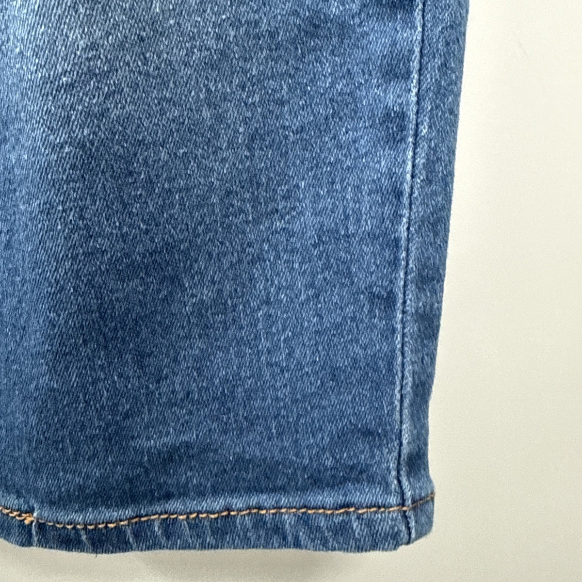 Sofia’s Jeans Womens 18 Blue Pull On Capri Jeans Stretch Mid Rise Denim Crop