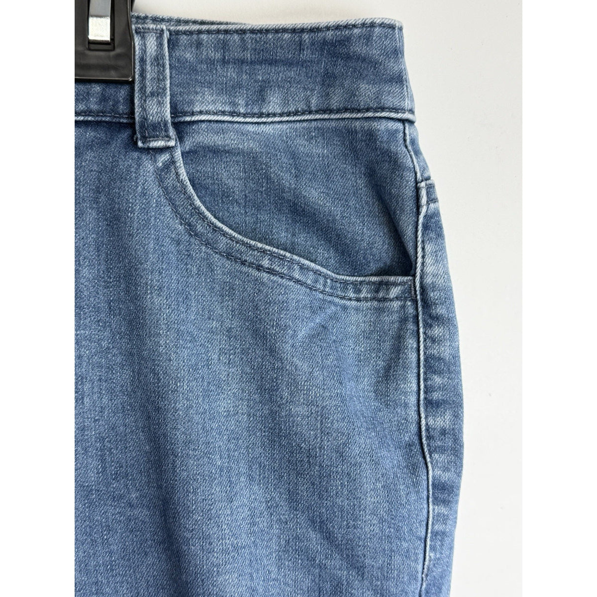 CJ Banks Capri Jeans 16W Rhinestone Pocket Stretch Denim