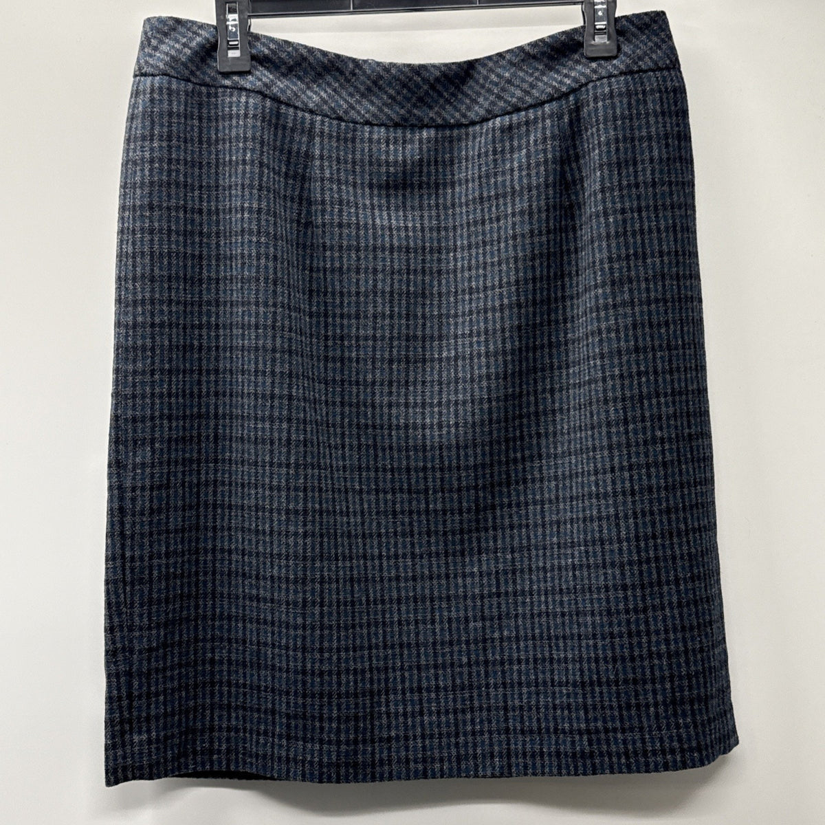 Chadwick Of Boston Size 12 Women’s Plaid Wool Blend Skirt Black/Gray/Blue
