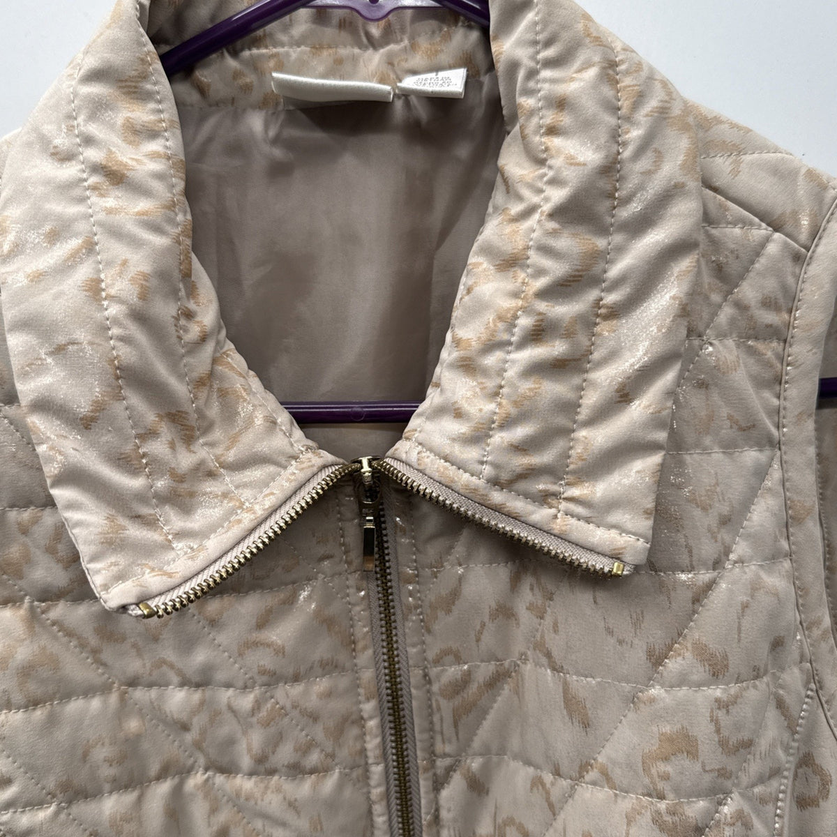 CHICO'S ZENERGY Neema Vest Sz 1 (M) Gold Leopard Quilted Pockets Full Zip Womens