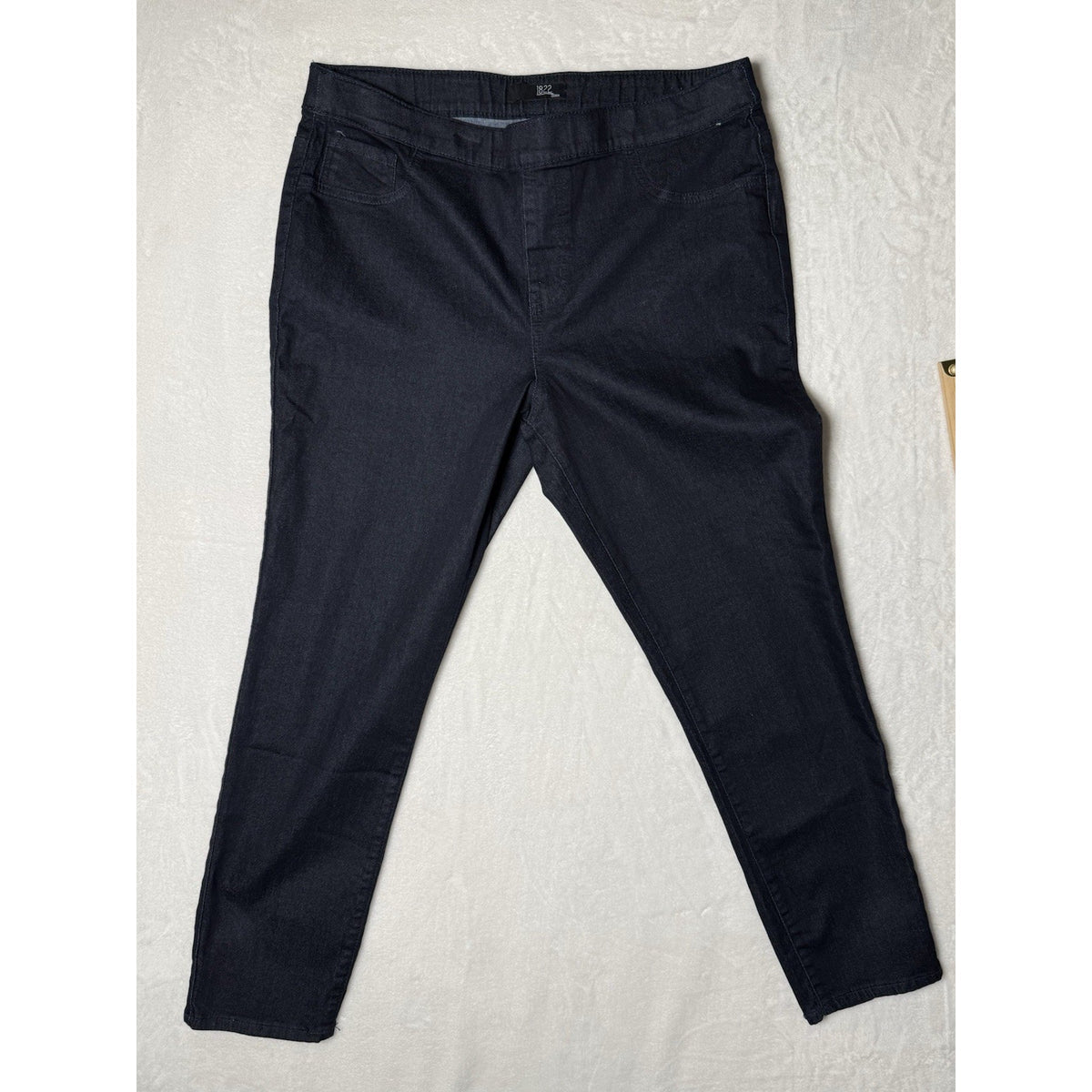 1822 Denim Womens Jeans Size 16 Pull On Stretch Straight Leg Dark Wash 28 Inseam