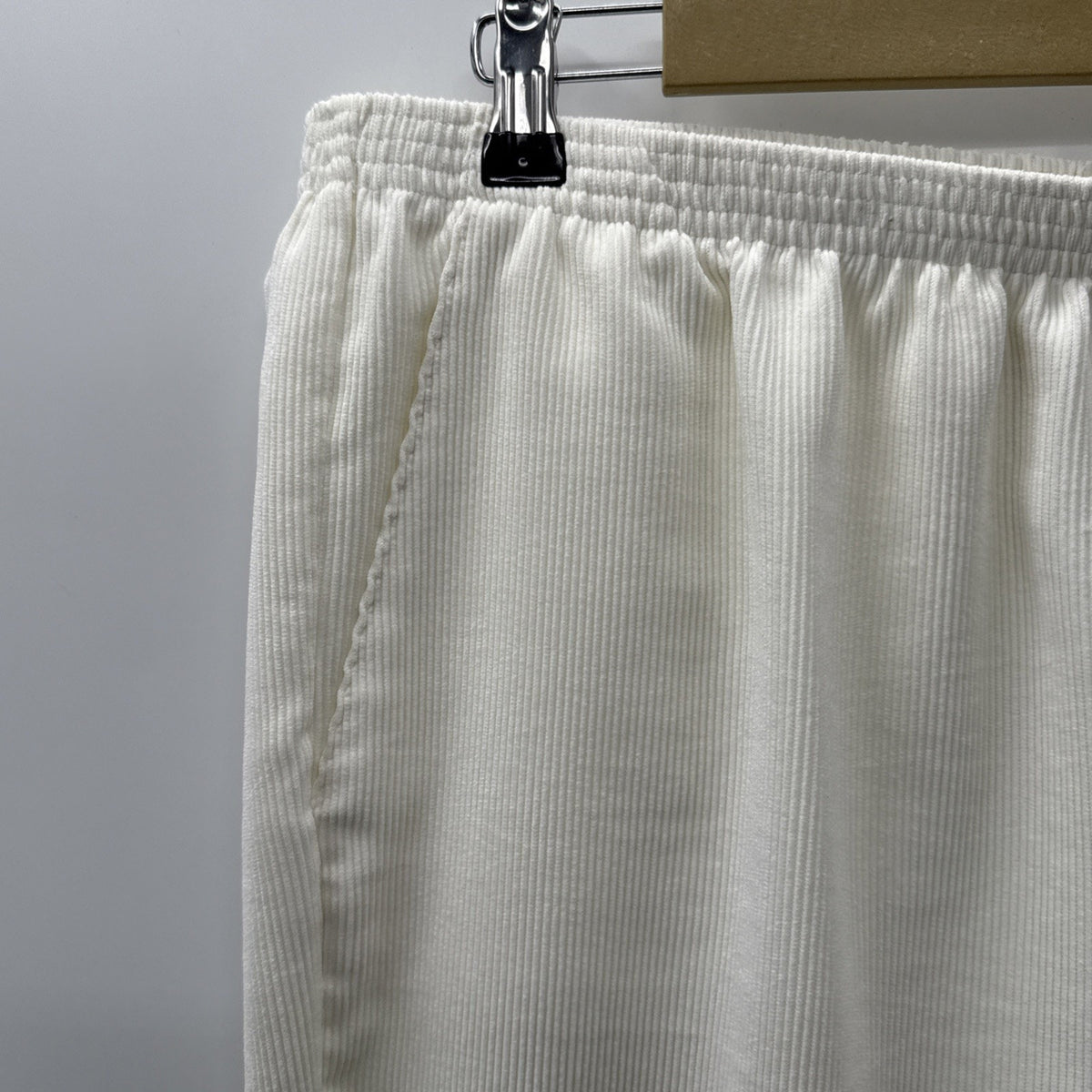 Alfred Dunner 20W Ivory Corduroy Pants Elastic Waist Pull On Straight Leg