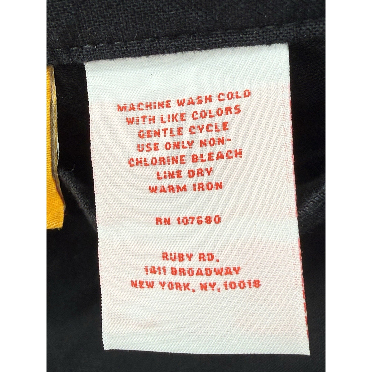 Ruby Rd Petite 10P Black Linen Blend Crop Pants Button Hem Casual Capri