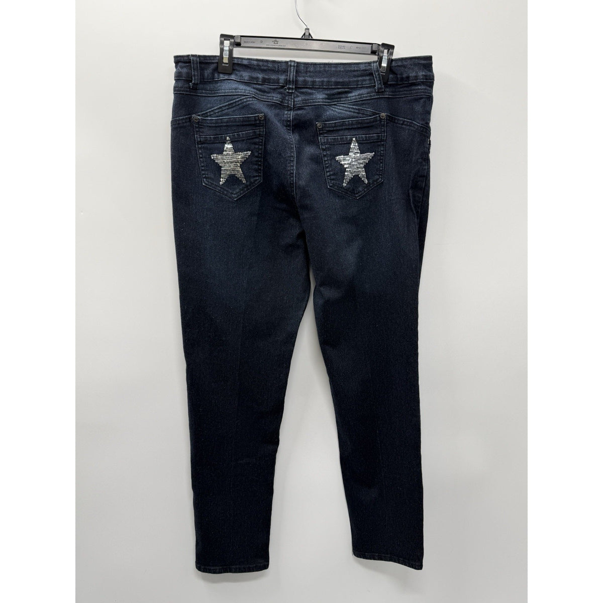 Sofias Jeans Women size 22, 5 Pocket Sequin Heart Accents Casual Stretchy