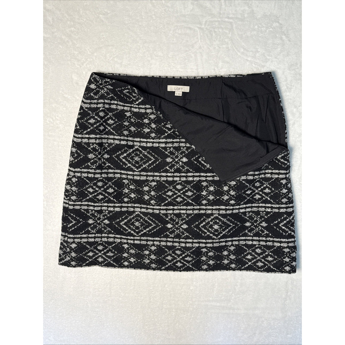 LOFT Women's Black White Geo Wool Blend Lined Mini Skirt Size 8