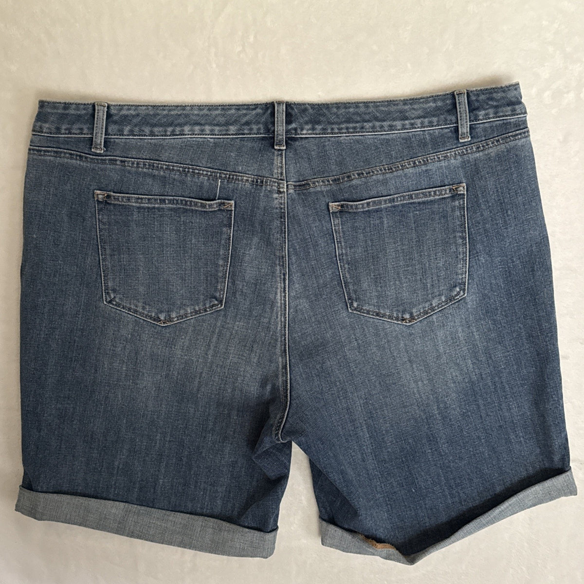 TALBOTS Flawless Girlfriend Short Women Size 22W Denim 5 Pocket