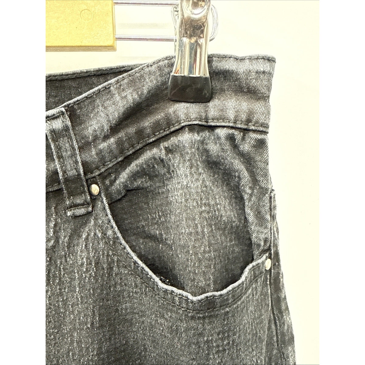 DG2 diane gilman Jeans Women Black Denim 5 Pocket Straight Leg Sz 10P