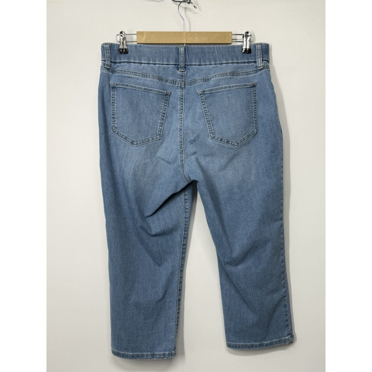 Kim Rogers Women's Size 12 Denim Capri Cropped Jeans Pants Medium Blue Wash