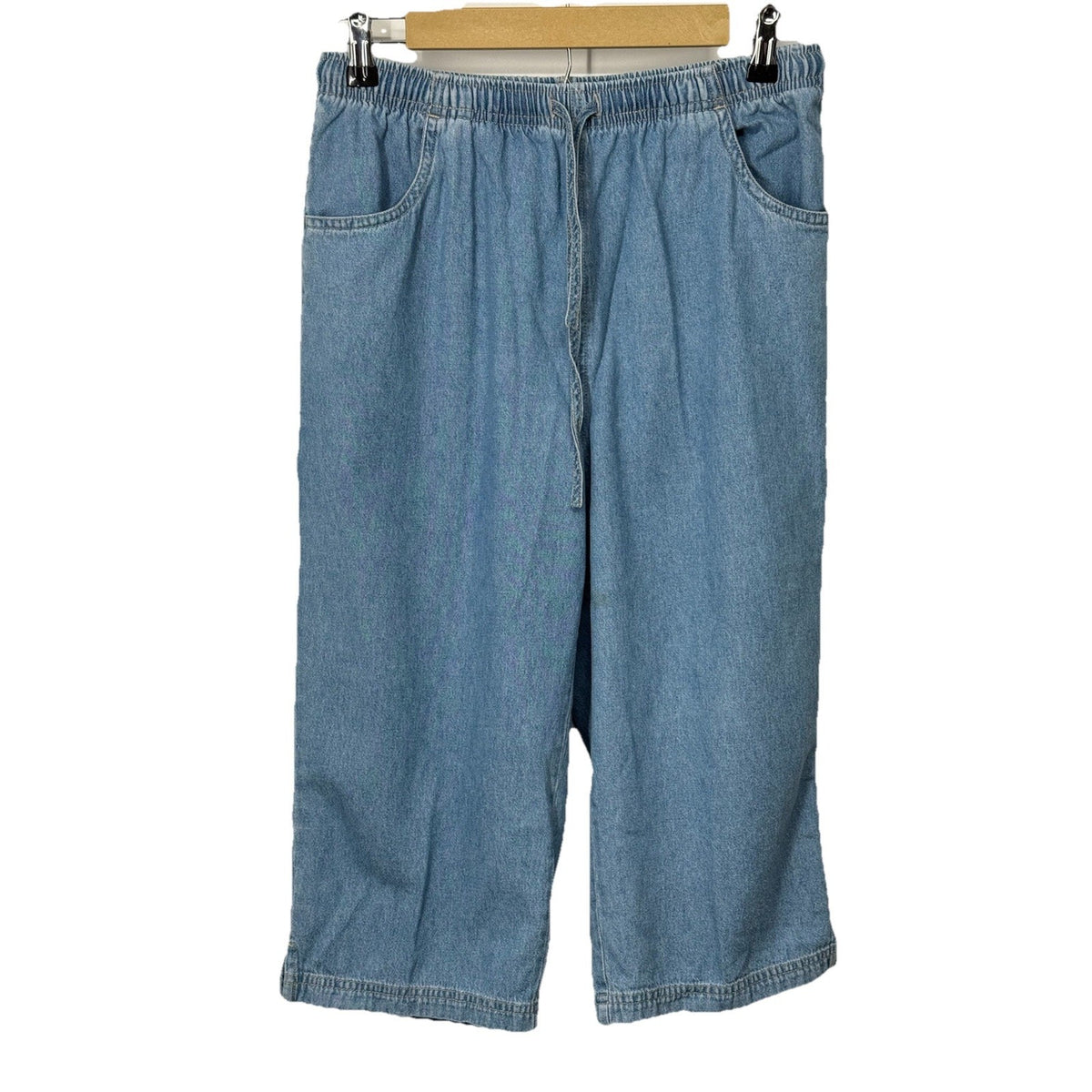 Kim Rogers Petite Medium Denim Capri Pants 100% Cotton Pull On Elastic Waist