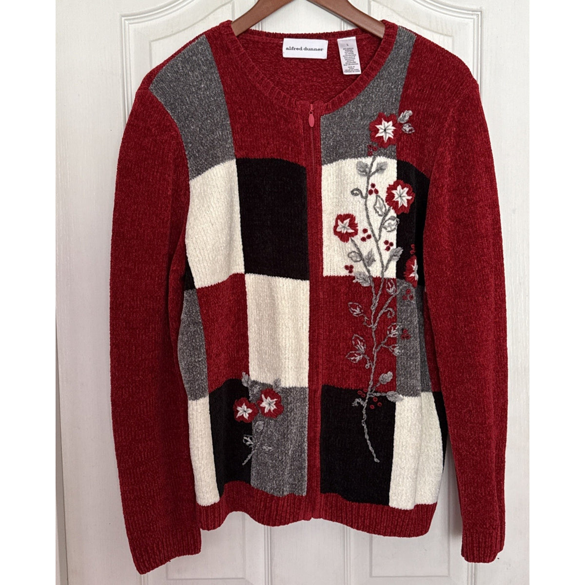 Alfred Dunner Women's Large Flowers Cardigan Chunky Knit Sweater
