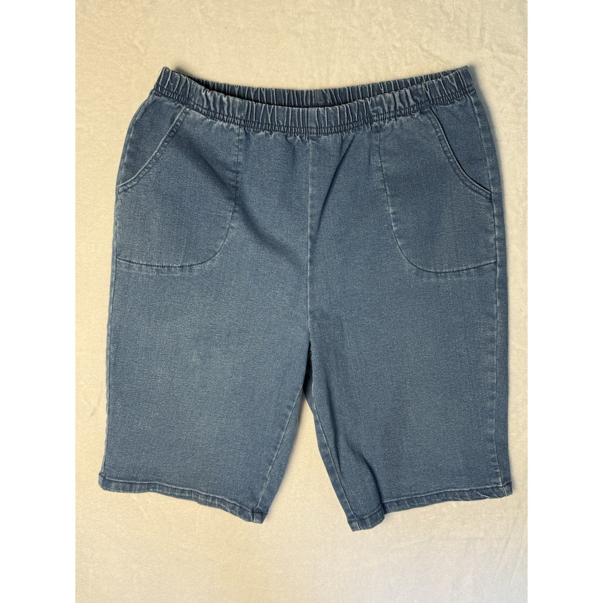 Blair Womens 14 Denim Bermuda Shorts Pull On Stretch Elastic Waist Blue Pockets