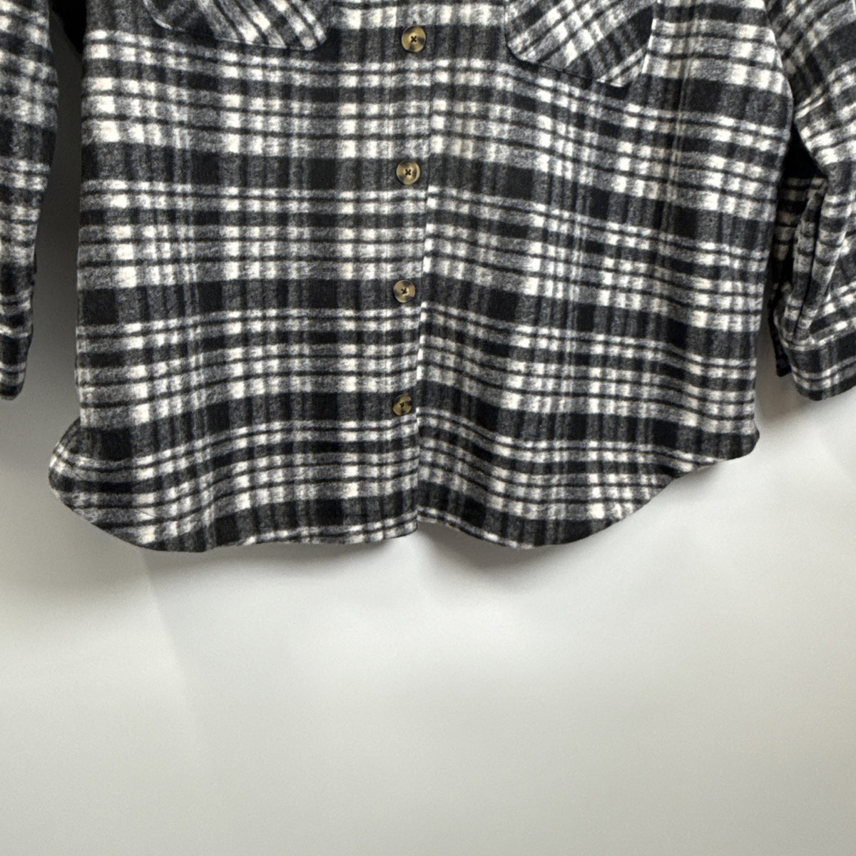 Terra & Sky Womens Plaid Button Down Shacket Plus Sz 3X (24W-26W) Black & White