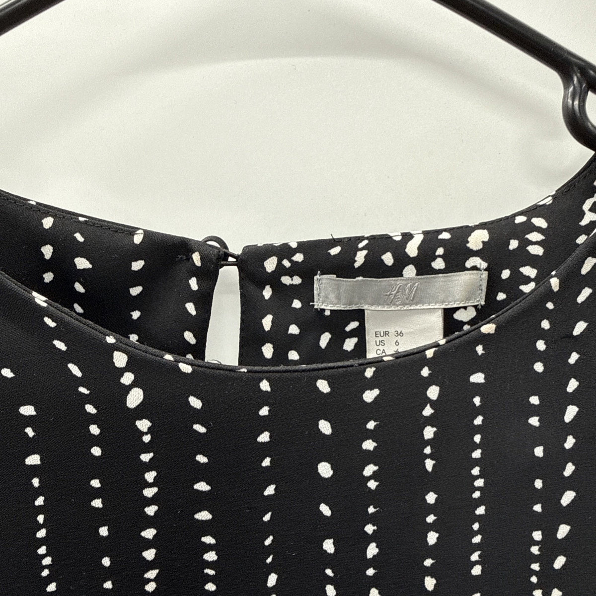 H&M Size 6 Black White Dot Print Shift Dress Long Sleeve Button Cuff