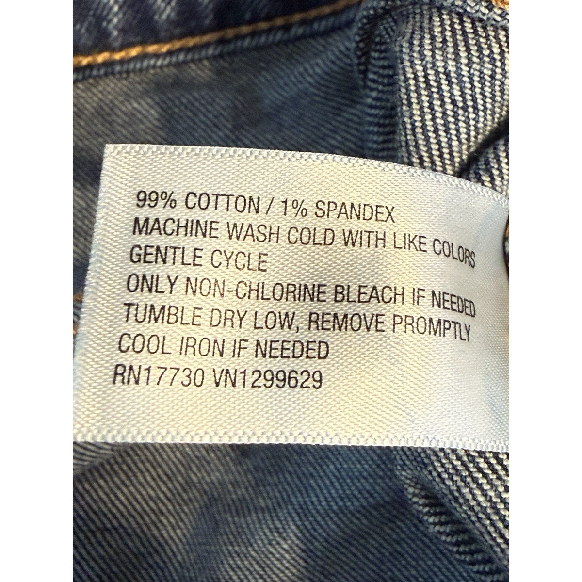 Ava & Viv Womens Size 26 Denim Shorts Blue Stretch Plus Size High Rise 7”