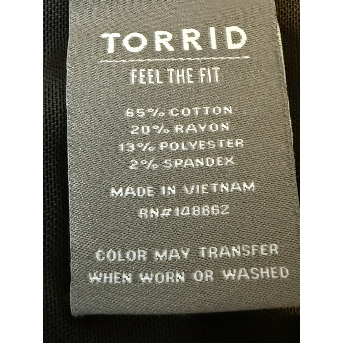 Torrid 16R Jeans Bombshell Skinny Dark Wash Stretch Denim Mid Rise Distressed