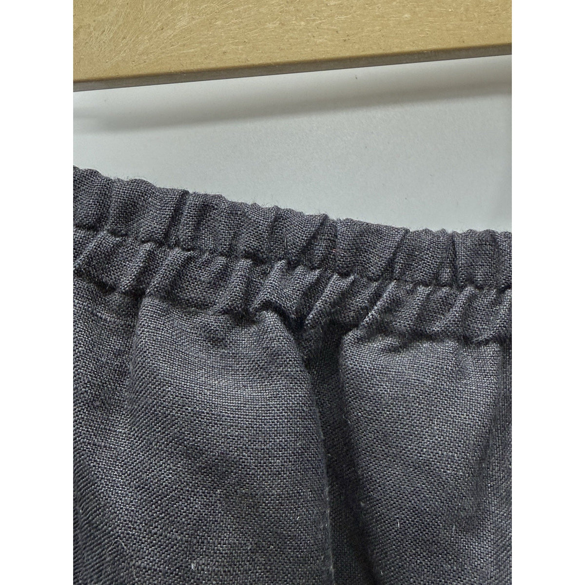 Larry Levine Woman Sz 20W Black Linen Blend Crop Pants Beaded Embroidered Hem