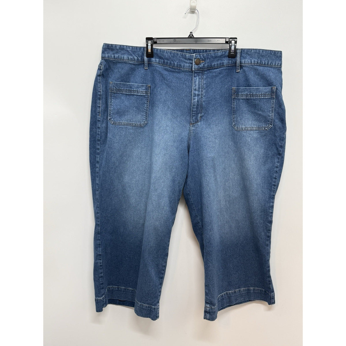 Liz Claiborne Denim Capris Womens 24W Plus Stretch Tencel Blue Patch Pocket