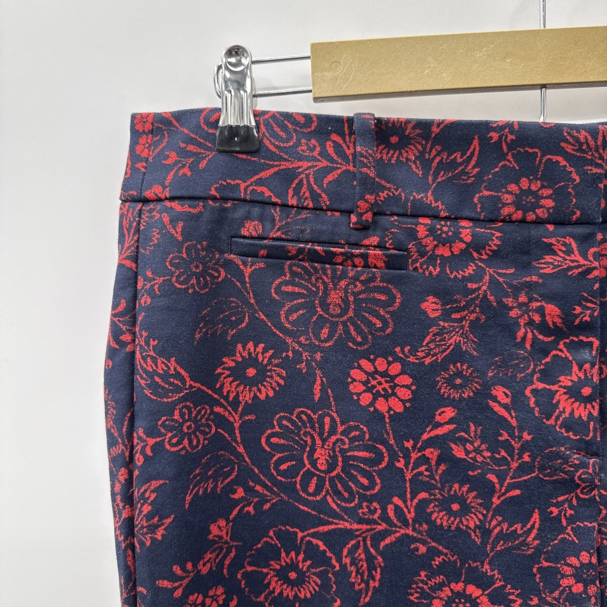 LOFT Ann Taylor Marisa Riviera Pants 12 Red Floral Damask Slim Ankle Crop
