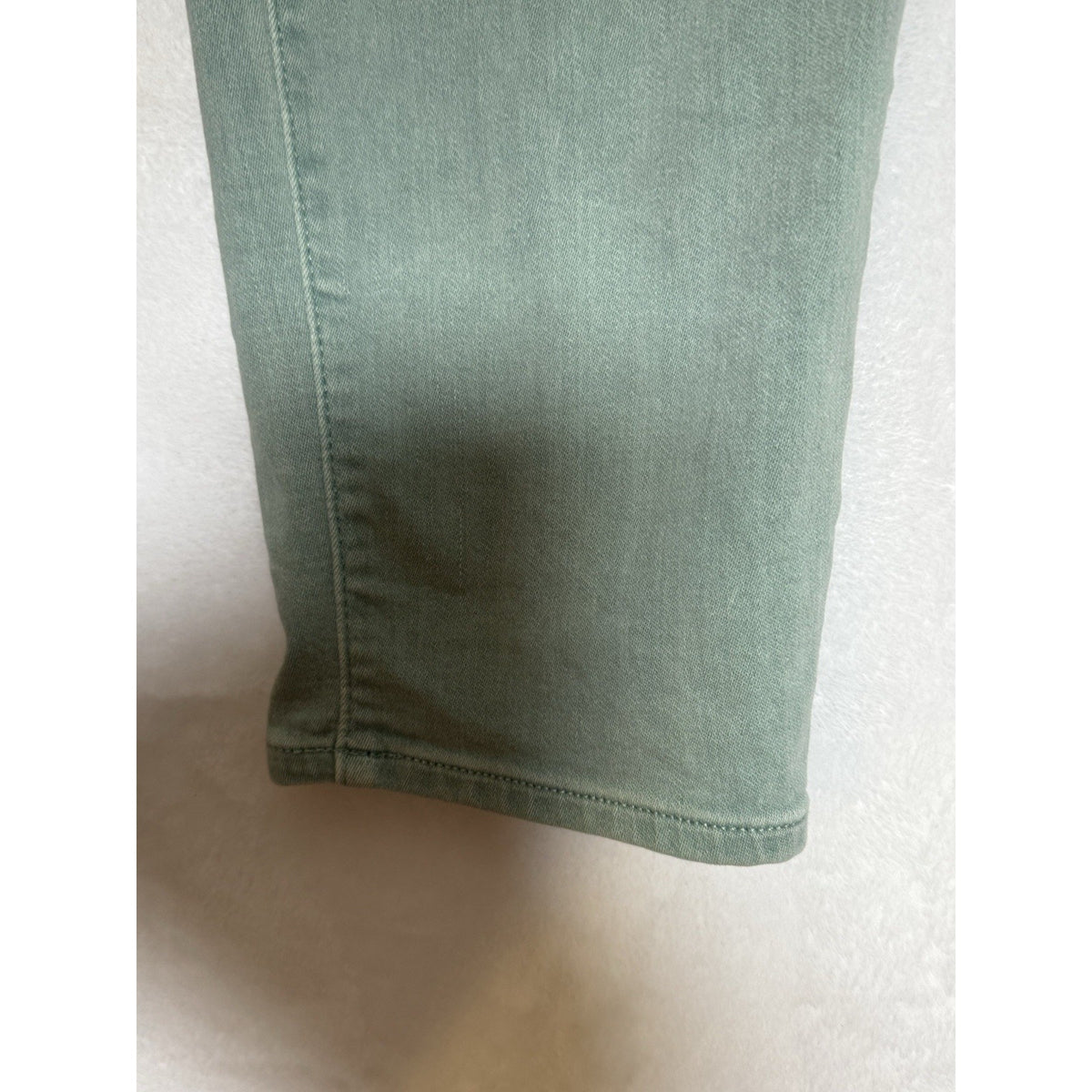 Universal Thread Sage Green Skinny Jeans Women’s 14/32S Mid Rise Stretch
