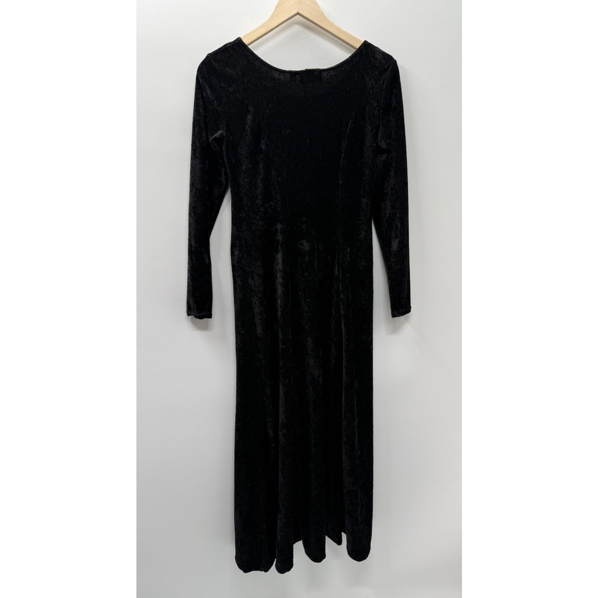 Black Crushed Velvet Maxi Dress Size 34/36 Goth Witchy Dark Academia Grunge
