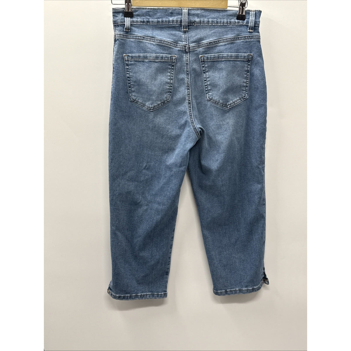 Gloria Vanderbilt Blue Jean Denim Capris Women’s Size 8 Casual Pockets GUC