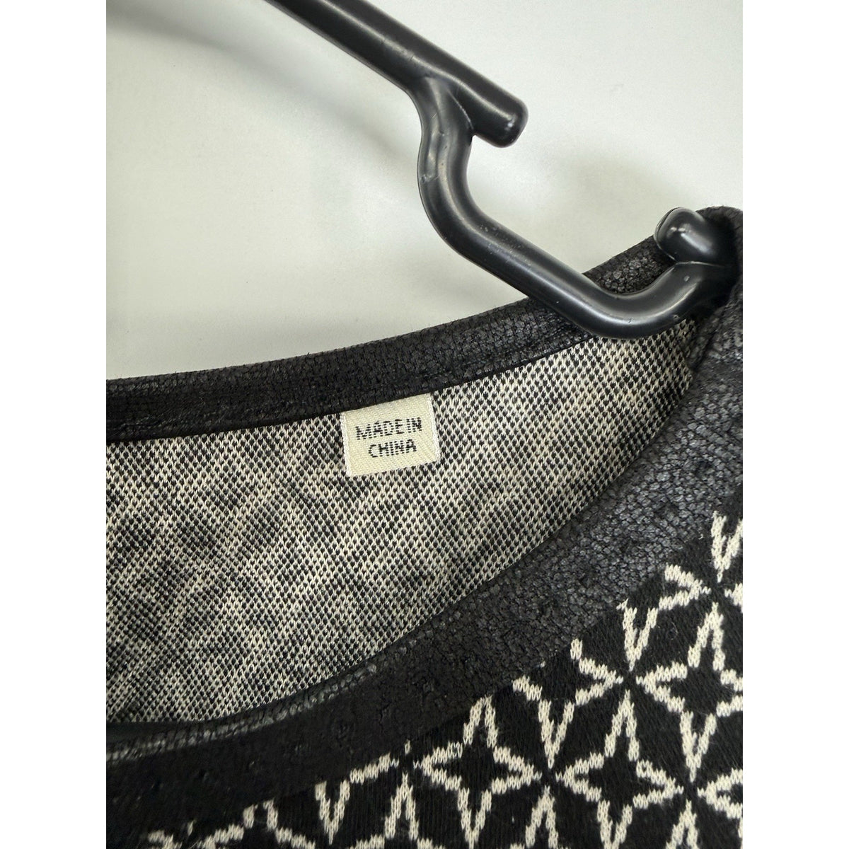Max Studio London Black White Geometric Knit Tank Top Sleeveless Small
