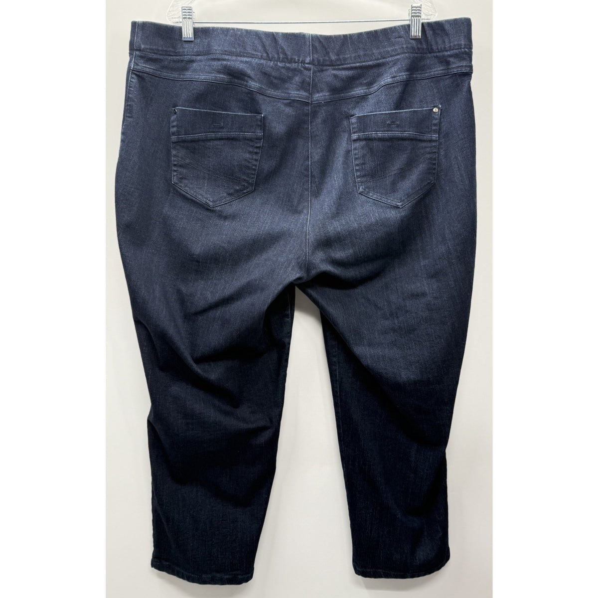 Dalia crop pants Women’s Size 18W Pull On Casual Stretch Pockets