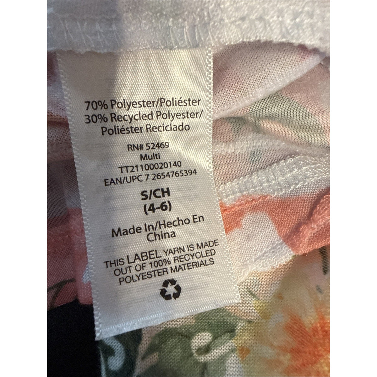 Time and Tru Women’s Size Small peach green floral 3/4 sleeves v neck Casual
