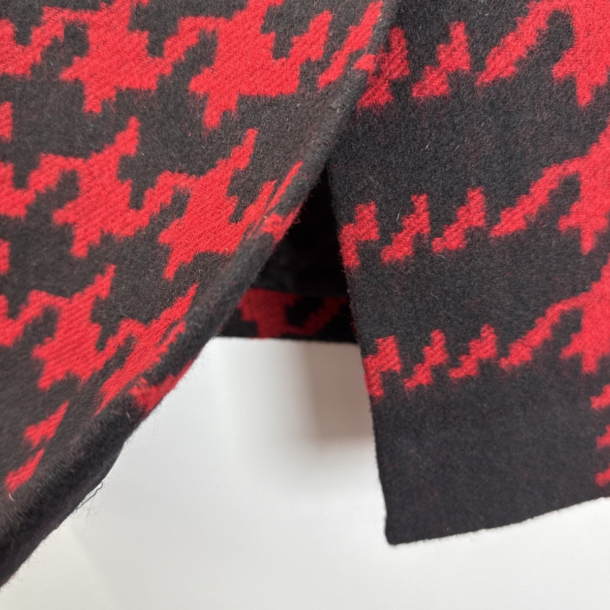 Talbots Womens Houndstooth Wool Blend Pencil Skirt 16 Red Black Plaid