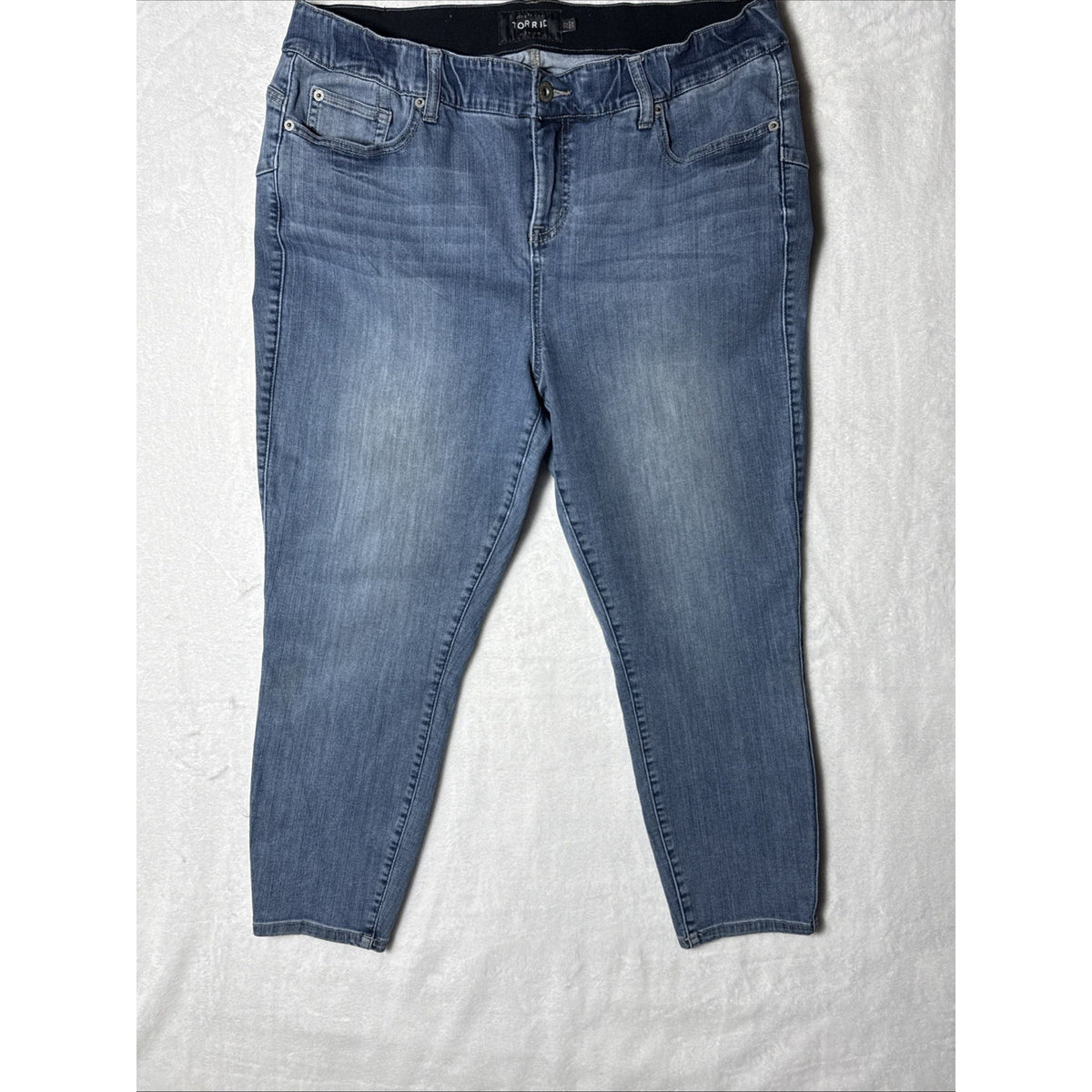 Torrid Denim Crop Pants Women’s 22 Light Wash 5 Pocket