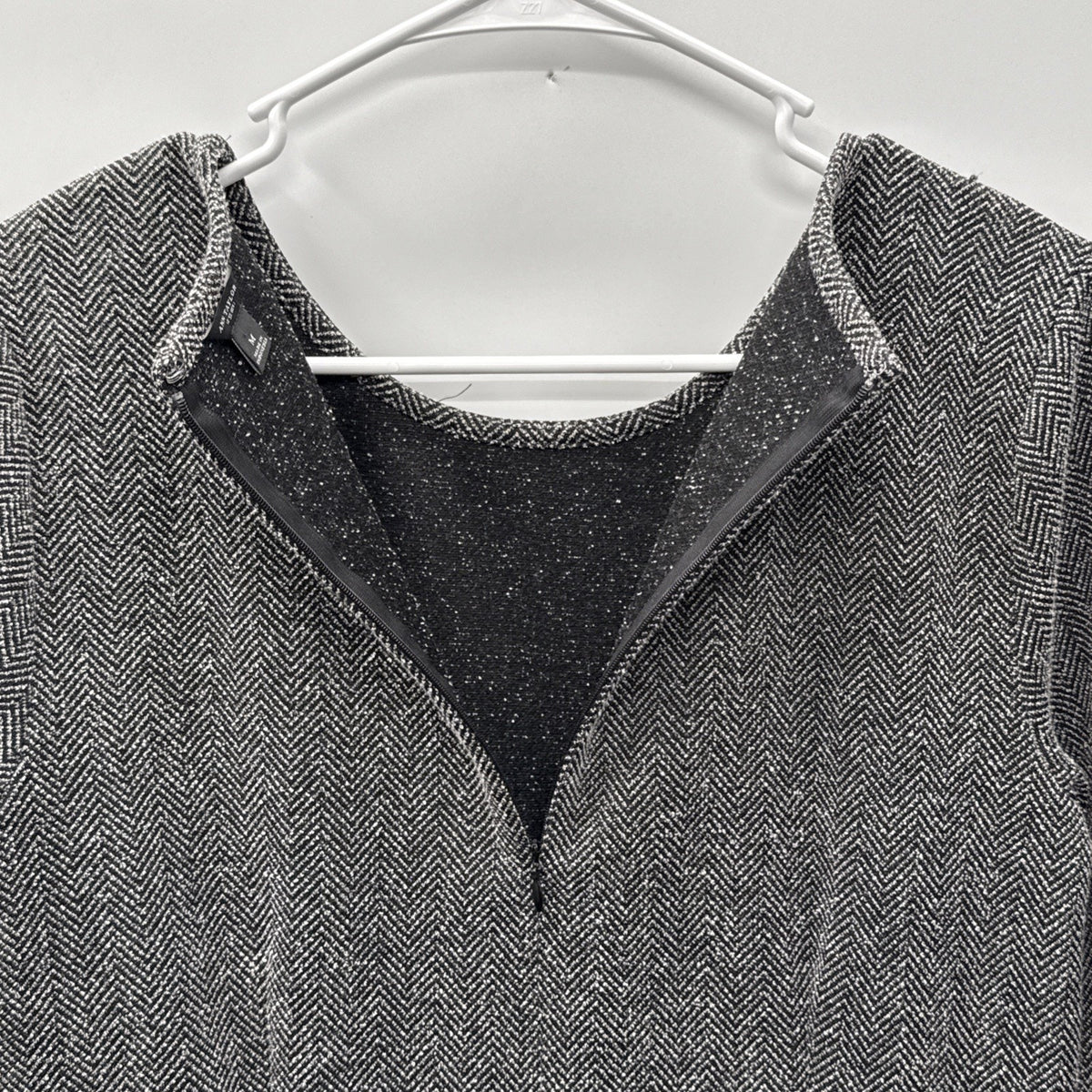 Ann Taylor Peplum Top Womens M Gray Tweed 3/4 Sleeve Crew Neck Casual Back Zip