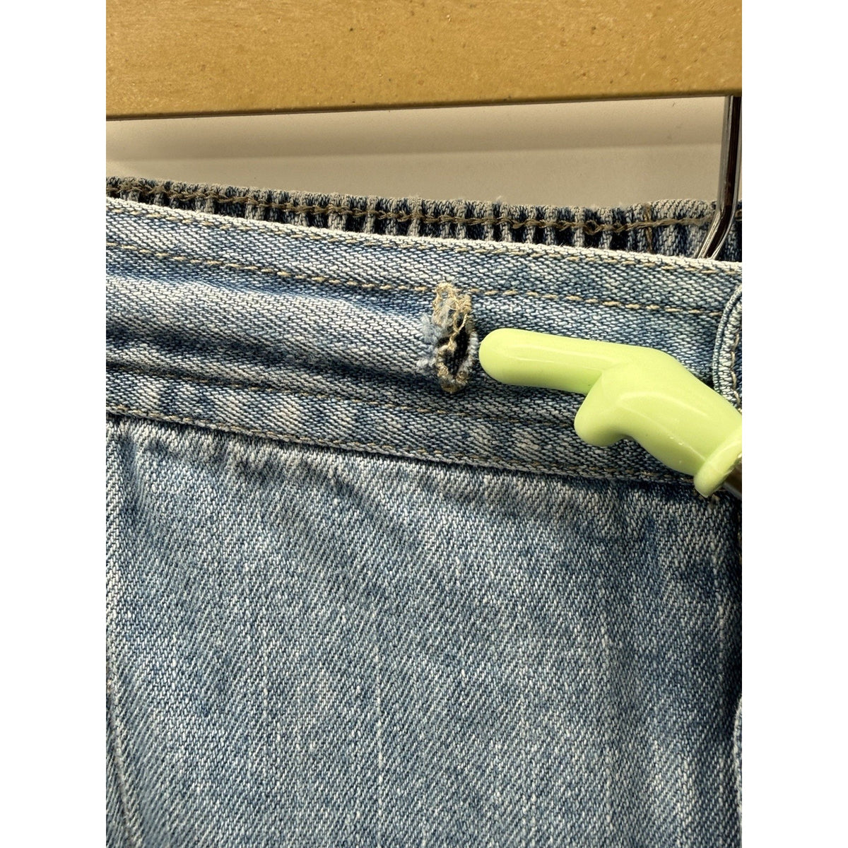 Paradise Bay Denim Capri Pants Women Size 16 Light Wash Pull On Elastic Waist
